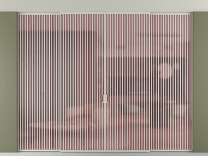 Алюминевая перегородка vn2+2_06_ Алюминий тёплый серый Сатинированное розовое стекло, триплекс, 6мм. Цвет Алюминий тёплый серый. Материал Алюминий в эмали. Коллекция Перегородка Formato внутри проёма четырёхстворчатая со скрытым креплением в потолок. Картинка.