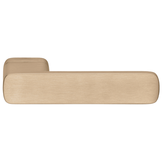 Ручки для дверей Ручка дверная Плюрис. Цвет Золото. Коллекция Плюрис. Картинка.